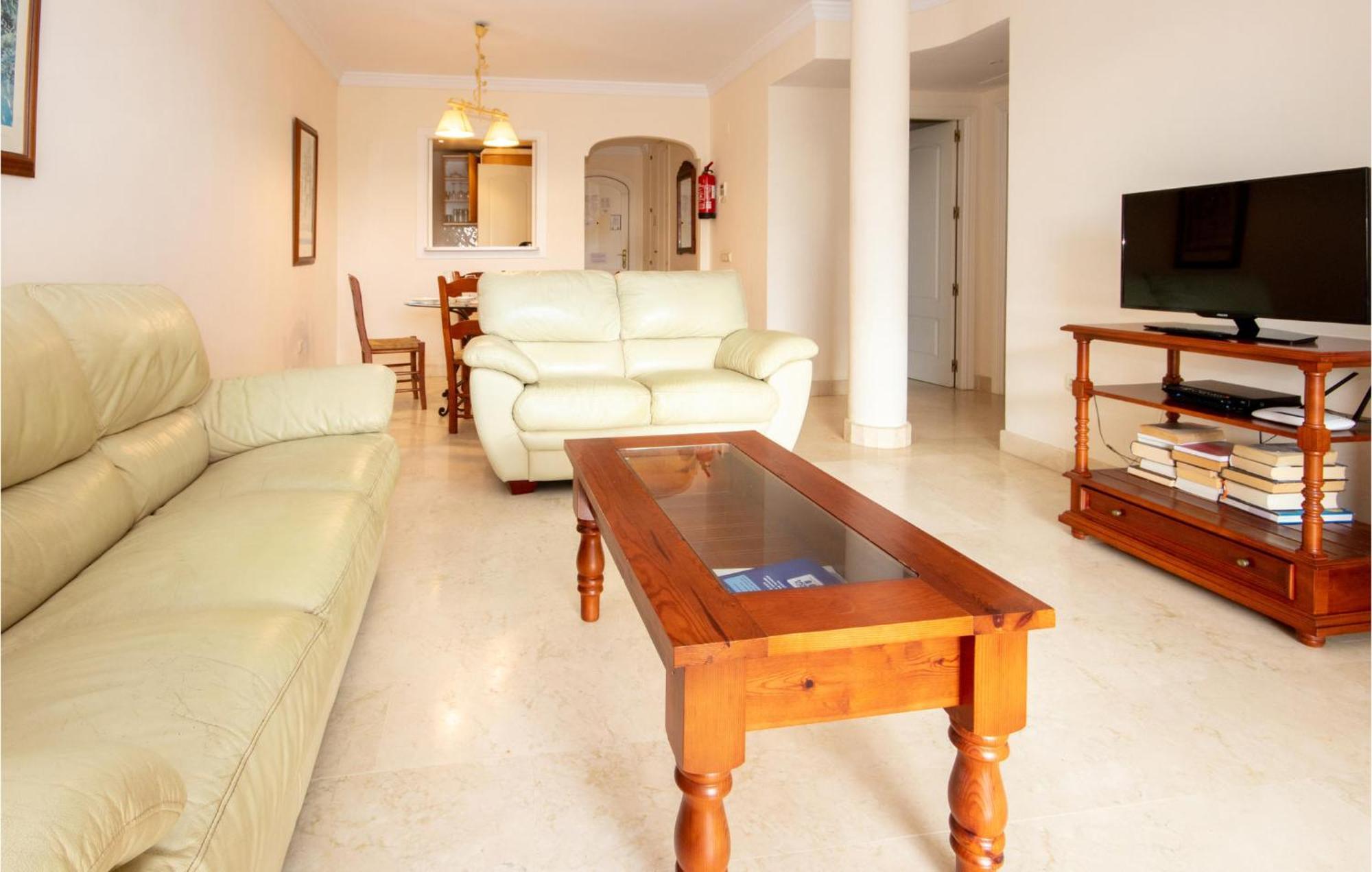 Apartamento Beautiful In Marbella-elviria